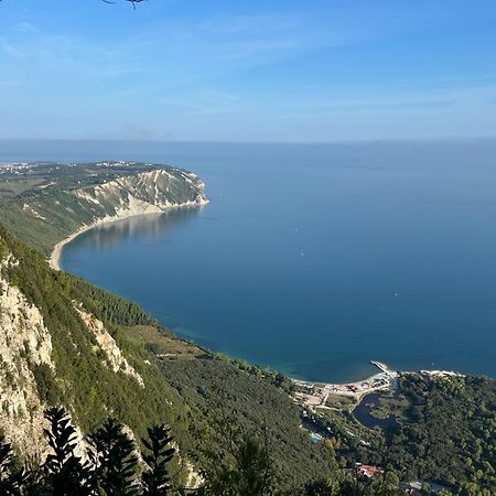 锡罗洛Fonte D'Olio Conero Relais住宿加早餐旅馆 外观 照片